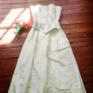 Jessica Mcclintock For Cache Gown